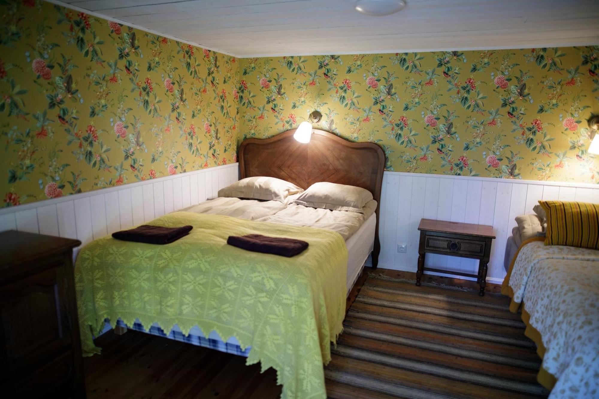 Muhu Tonise Talu Hotel Liiva  Екстериор снимка