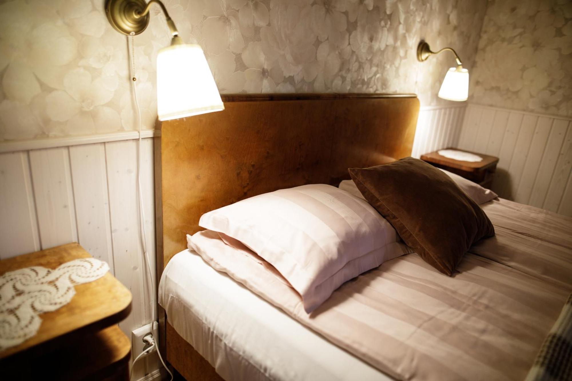 Muhu Tonise Talu Hotel Liiva  Екстериор снимка